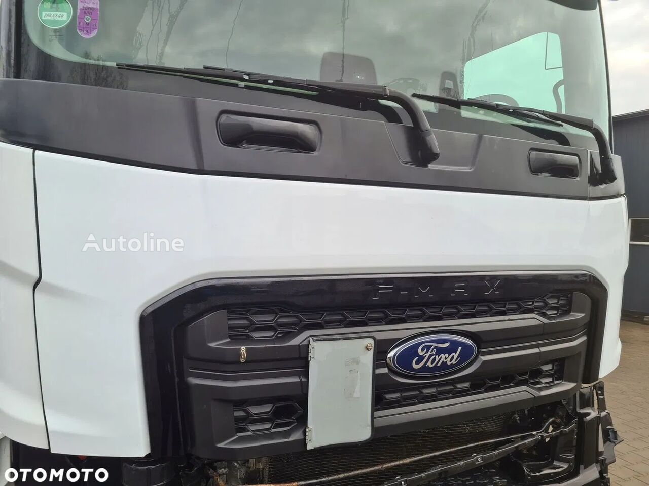 Ford MASKA KOMPLETNA GÓRNA ATRAPA KABINY GRILL F-MAX 500 FORD hood for Ford FORD F-MAX 500 truck