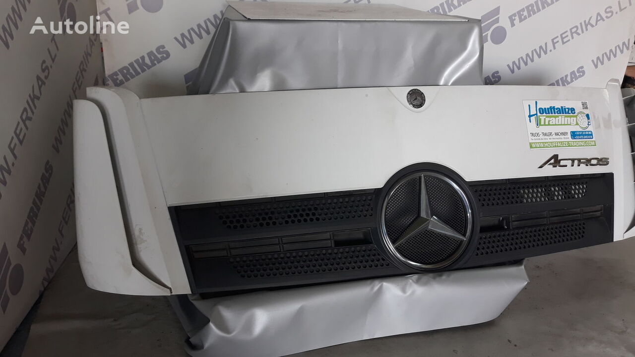 kapota Mercedes-Benz MP4 complete front engine cover hood pro tahače Mercedes-Benz Actros