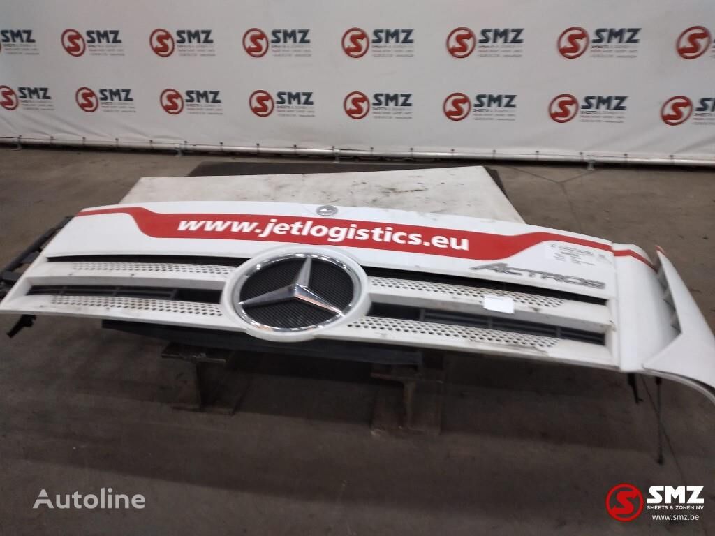 Mercedes-Benz Occ motorkap + windgeleider links hood for truck tractor