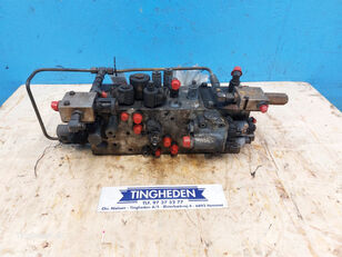 distributeur hydraulique pour ensileuse Krone Big X 360