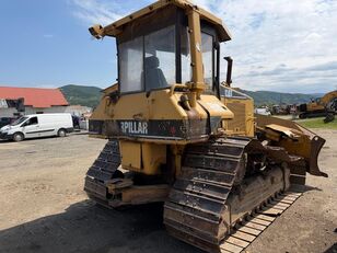 Distributeur hydraulique pour bulldozer Caterpillar D5N à vendre - Image 4 | Machineryline SN Distributeur hydraulique pour bulldozer Caterpillar D5N | Image 4 - Machineryline