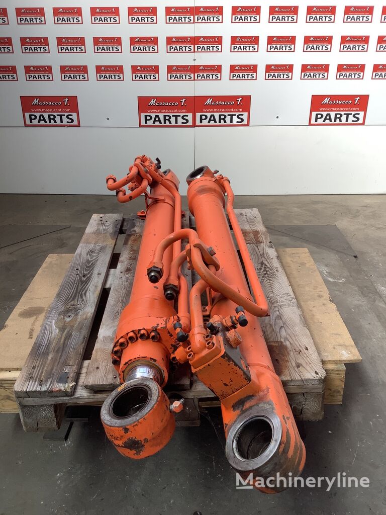 hydraulisk sylinder for Hitachi ZX 160 gravemaskin