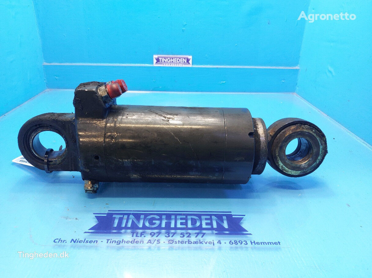 hydraulic cylinder for New Holland CR10.90 grain harvester