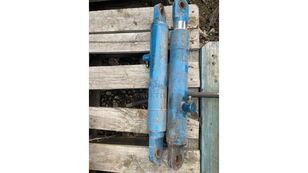 Hydraulikzylinder für Ford New Holland 8730