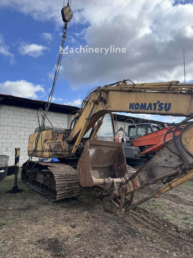 Vérin hydraulique pour excavateur Komatsu PC 180 LC-7 - Machineryline
