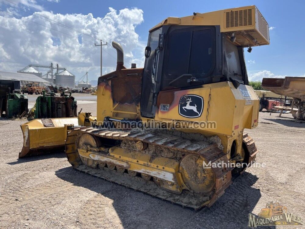 أسطوانة هيدروليكية AHC17022 لـ بلدوزر John Deere 650K XLT - Machineryline