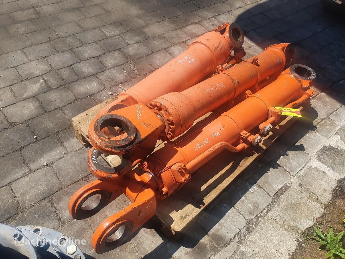 Hitachi ZW 220 hydraulic cylinder for Hitachi ZW 220 wheel loader - Machineryline