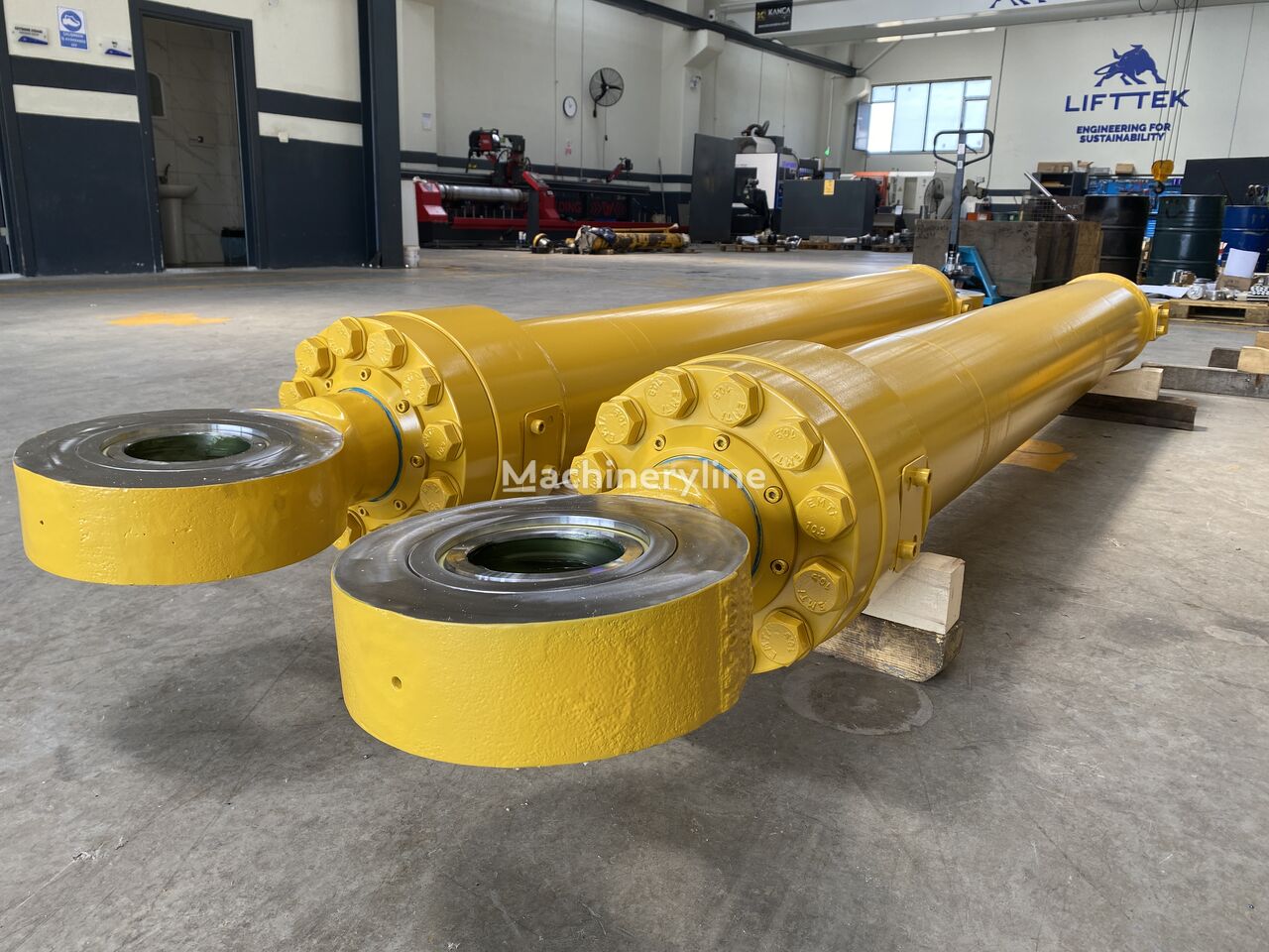 Komatsu BOOM / ARM / BUCKET hydraulic cylinder for Komatsu PC2000 excavator for parts