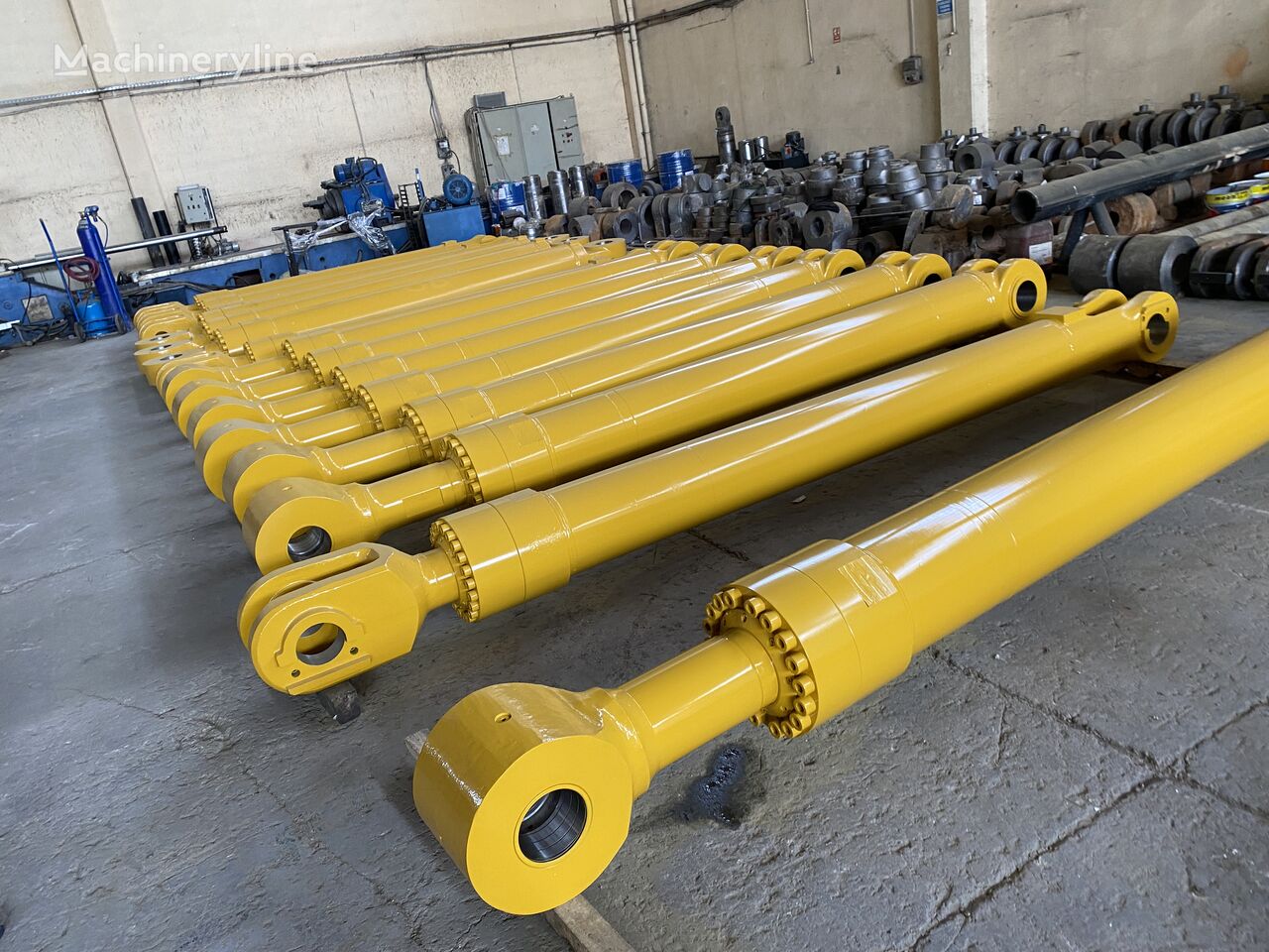 Komatsu BOOM / STICK / BUCKET hydraulic cylinder for Komatsu PC3000-6 FS excavator for parts