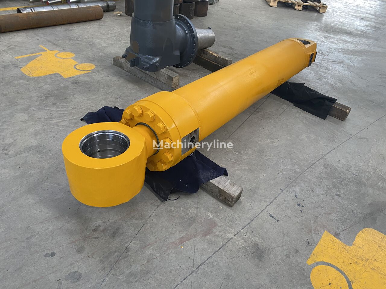 أسطوانة هيدروليكية Komatsu LIFT / TILT / STEERING لـ جرافة ذات عجلات Komatsu WA1200 - WA600 من قطع الغيار - Machineryline