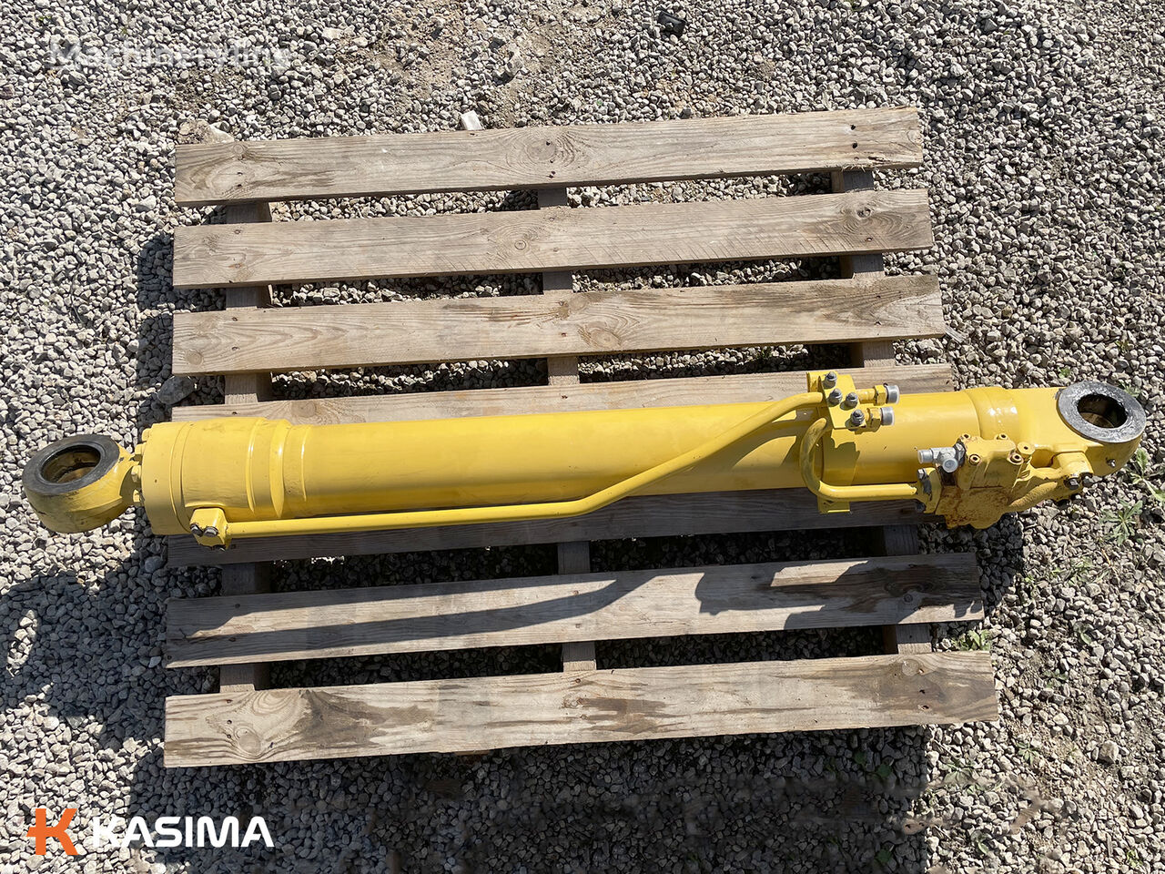 أسطوانة هيدروليكية Komatsu PW160-7 arm cylinder with pilot valve لـ حفارة Komatsu PW160-7