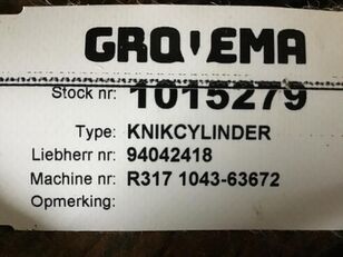 Liebherr A314 Li / A316 / A316 Li / A900 Li / A900 ZW / A914 Compact / A914 Li / R308 / R313 Li / R317 Li / R900 B / R900 Li / R900B Li / R914 com ekskavatör için Liebherr Cylinder 94042418 hidrolik silindir