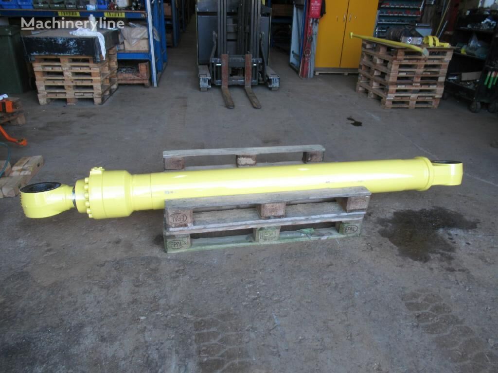 New Holland E385 hydraulic cylinder for excavator