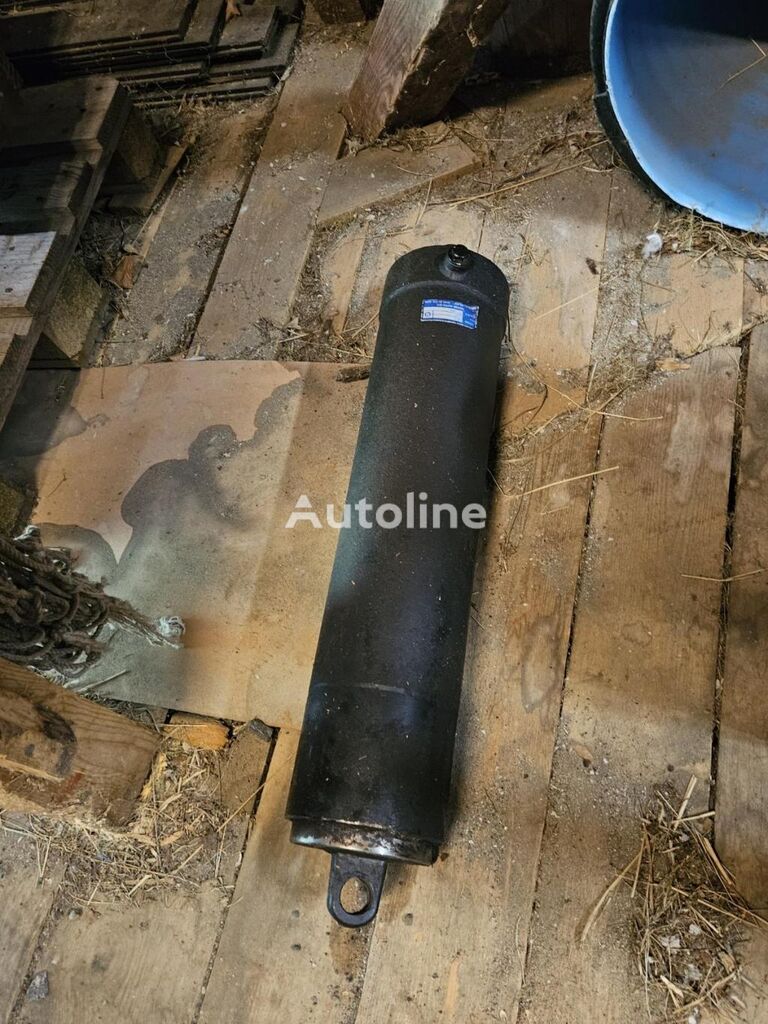 vérin hydraulique Nurmi pour remorque Orkel DX130