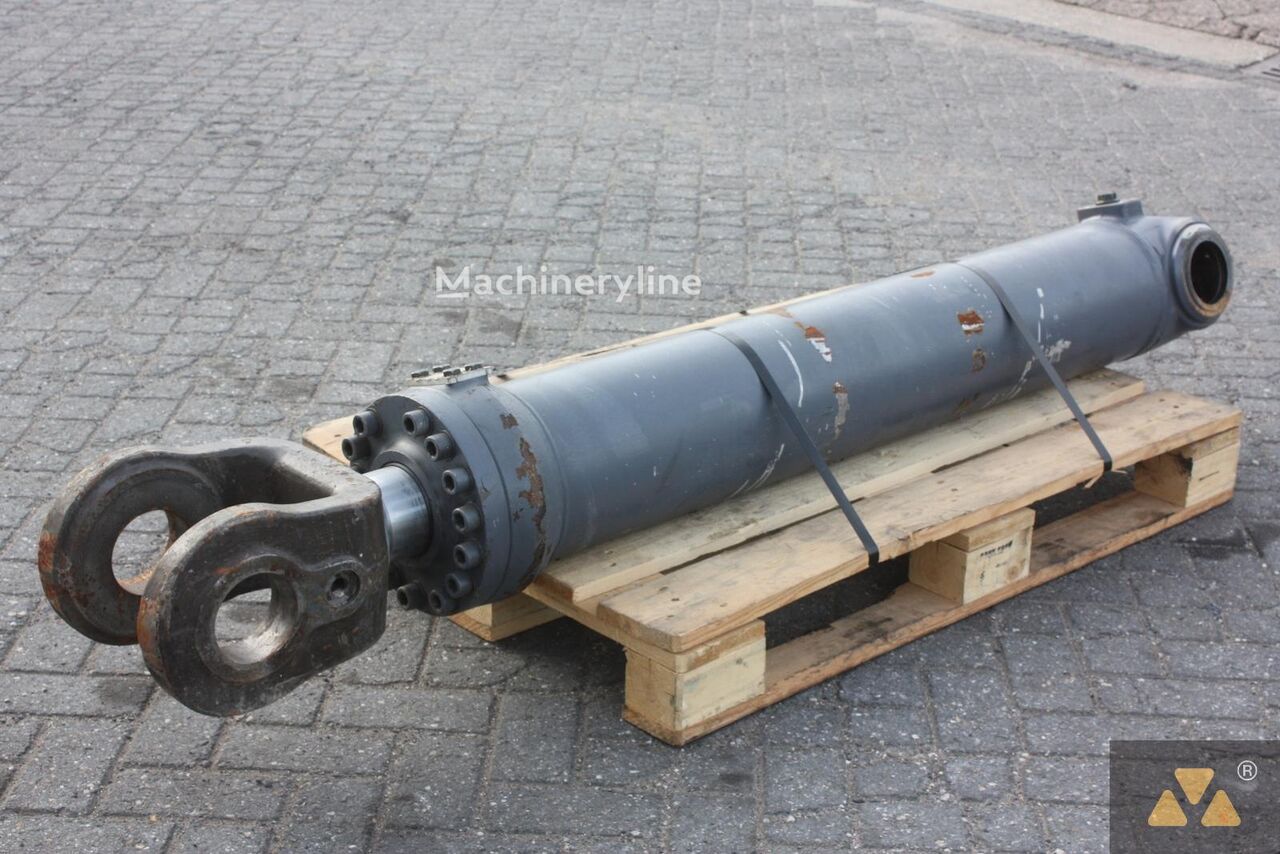 Volvo L330E Cylinder lift hydraulic cylinder