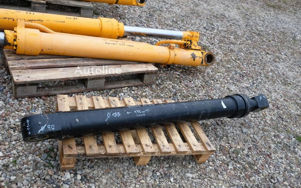 Vérin hydraulique Volvo vérin de godet 176 cm EC 250/220 neuf - Autoline