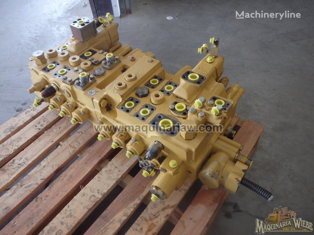 hydraulic distributor for Caterpillar 345B, 345BL excavator