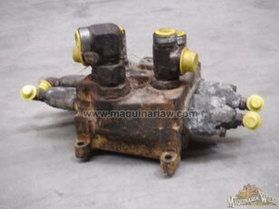 distributeur hydraulique 133-4242 pour chargeuse sur pneus Caterpillar 938G