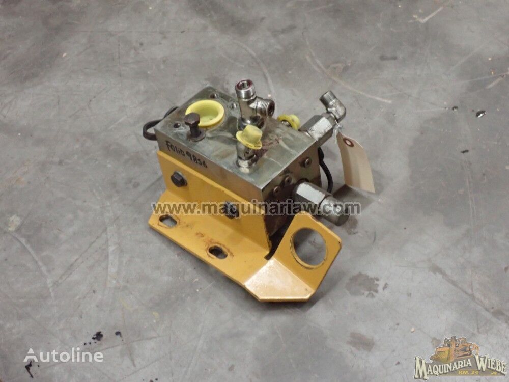 distributeur hydraulique 188-2422 pour tombereau articulé Caterpillar D400E