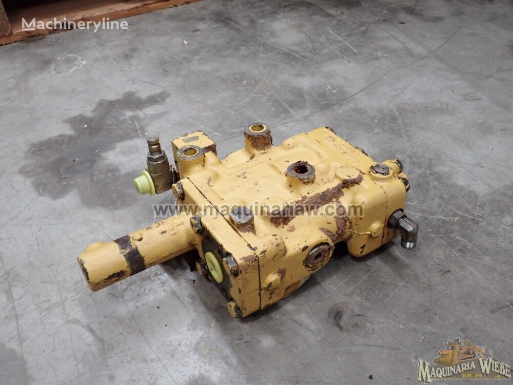 9J-4693 hydraulic distributor for Caterpillar 988F wheel loader