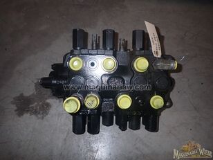 distributor hidraulik 84273237 untuk backhoe loader Case 580N