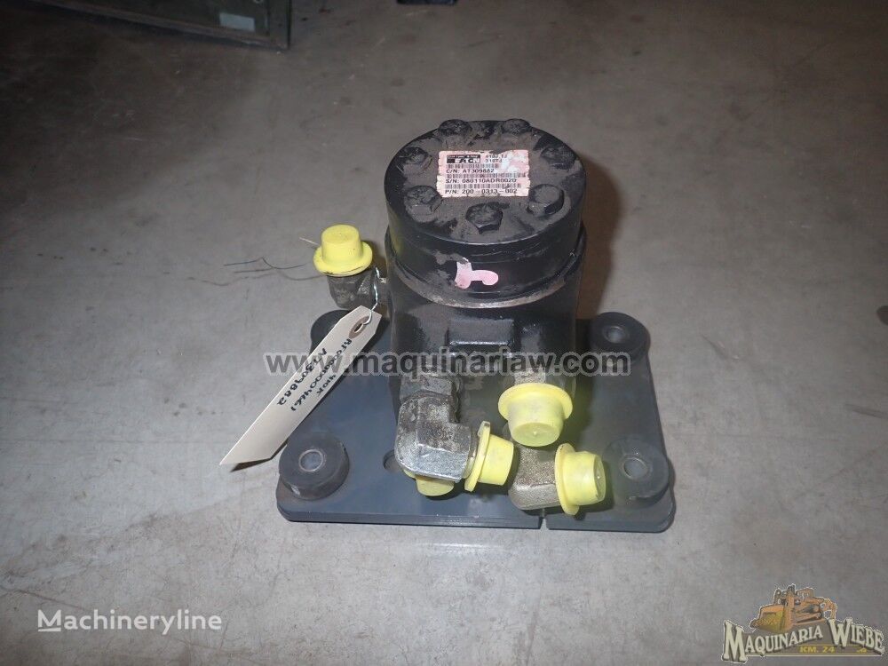 AT309882 hydraulic distributor for John Deere 410K,410J,410G,310SJ backhoe loader