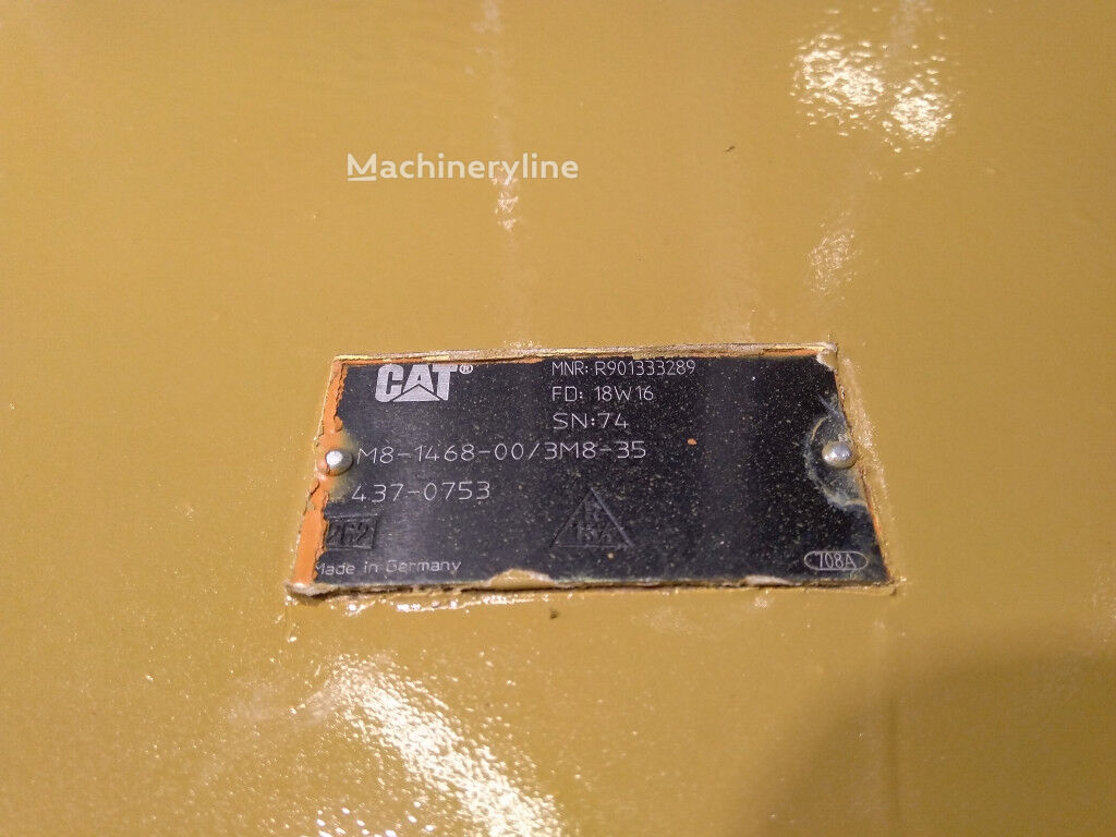 Distributeur hydraulique pour matériel de TP Caterpillar à vendre | Machineryline ML Distributeur hydraulique pour matériel de TP Caterpillar - Machineryline