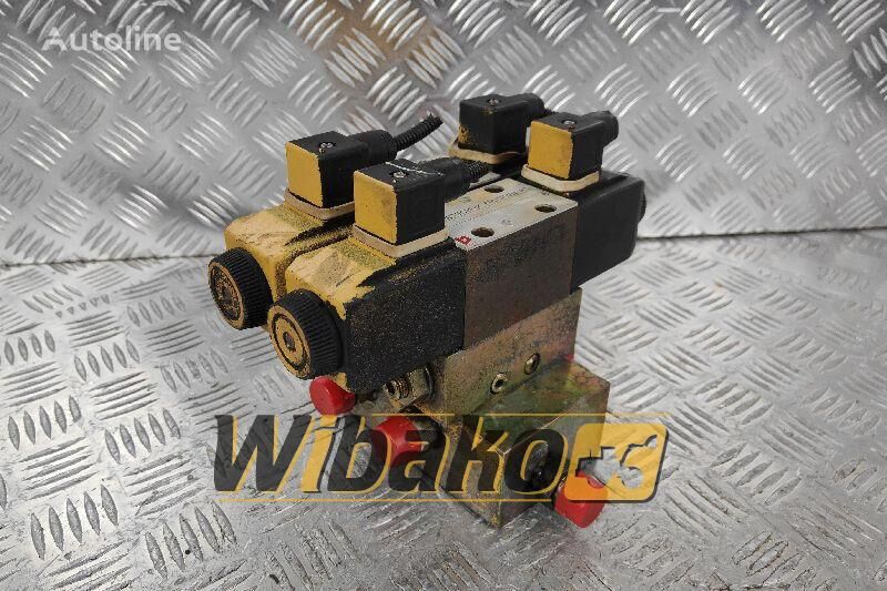 Caterpillar 134-5809 hydraulic distributor