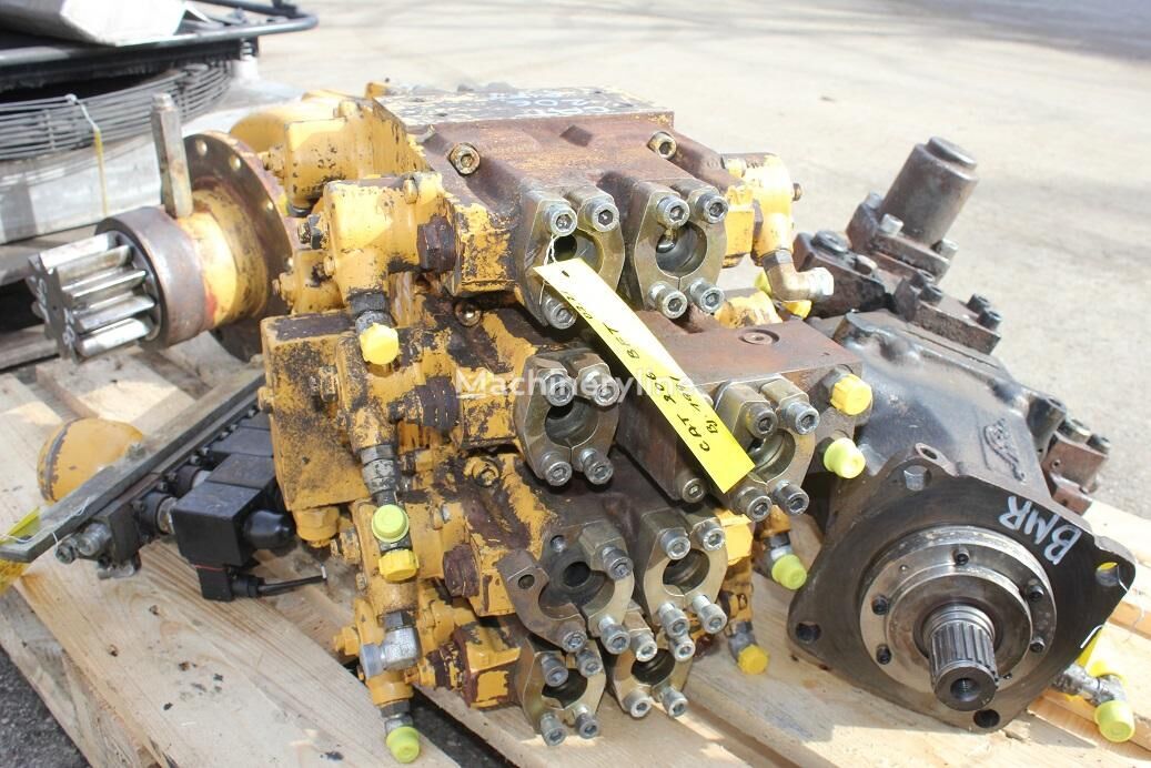 Caterpillar 206 BFT hydraulic distributor for Caterpillar 206 BFT excavator