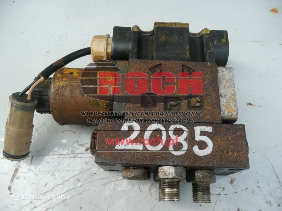 Distributeur hydraulique DAESNA 1sek 31F3-3078 + A3Z-GR-D2-20 pour excavateur Hyundai 360 ROBEX - Machineryline