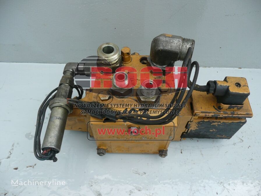 Продажба на разпределител Danfoss 1sek 157N2839+ 157B4225+ 6520+ за багер | Machineryline BG Разпределител Danfoss 1sek 157N2839+ 157B4225+ 6520+ за багер - Machineryline