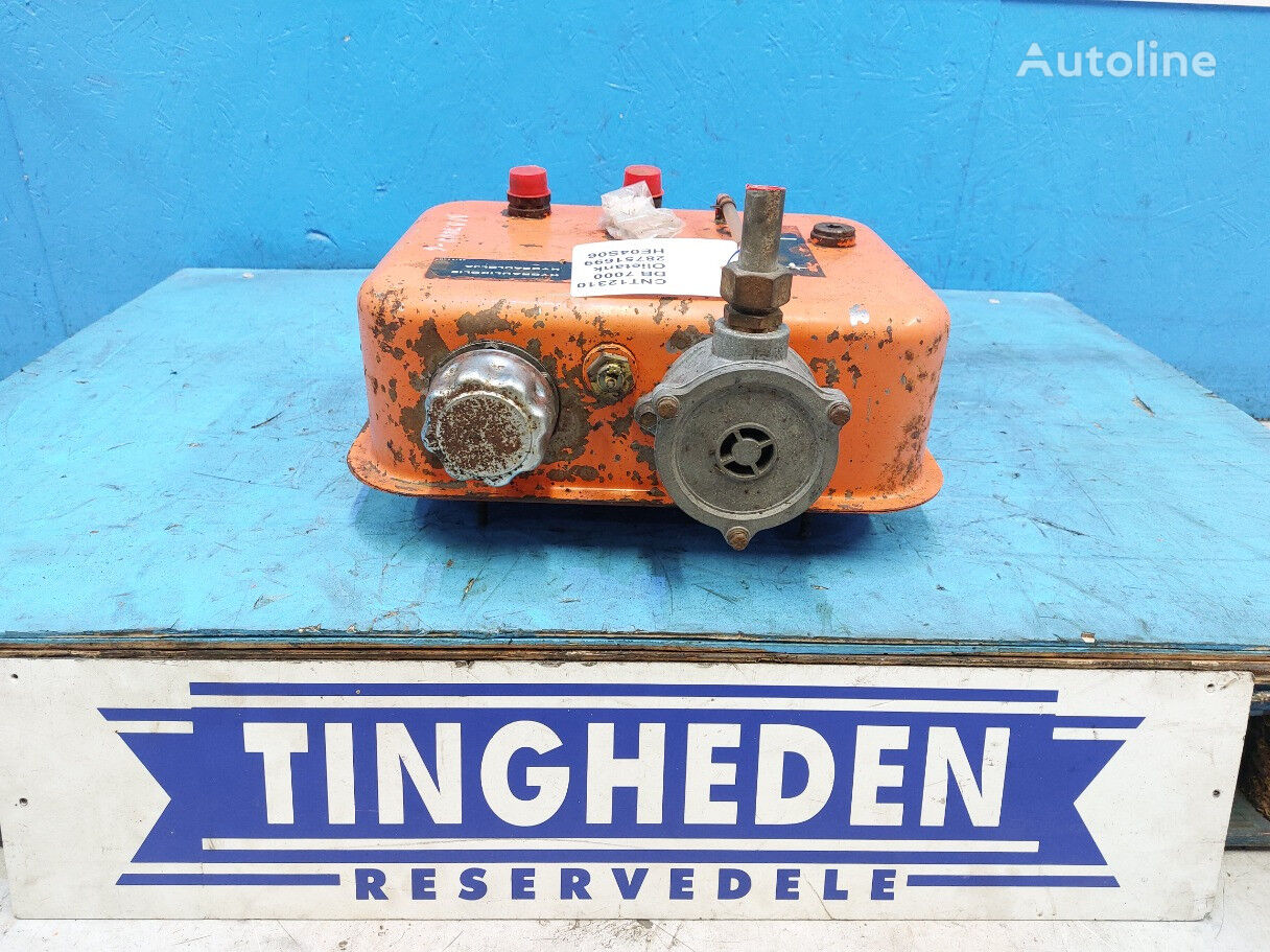 Dronningborg D7000 hydraulic distributor