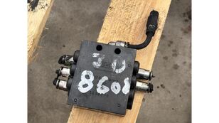 John Deere 8600 Rozdzielacz Hydrauliczny hydraulische verdeler voor John Deere 8600 hakselaar