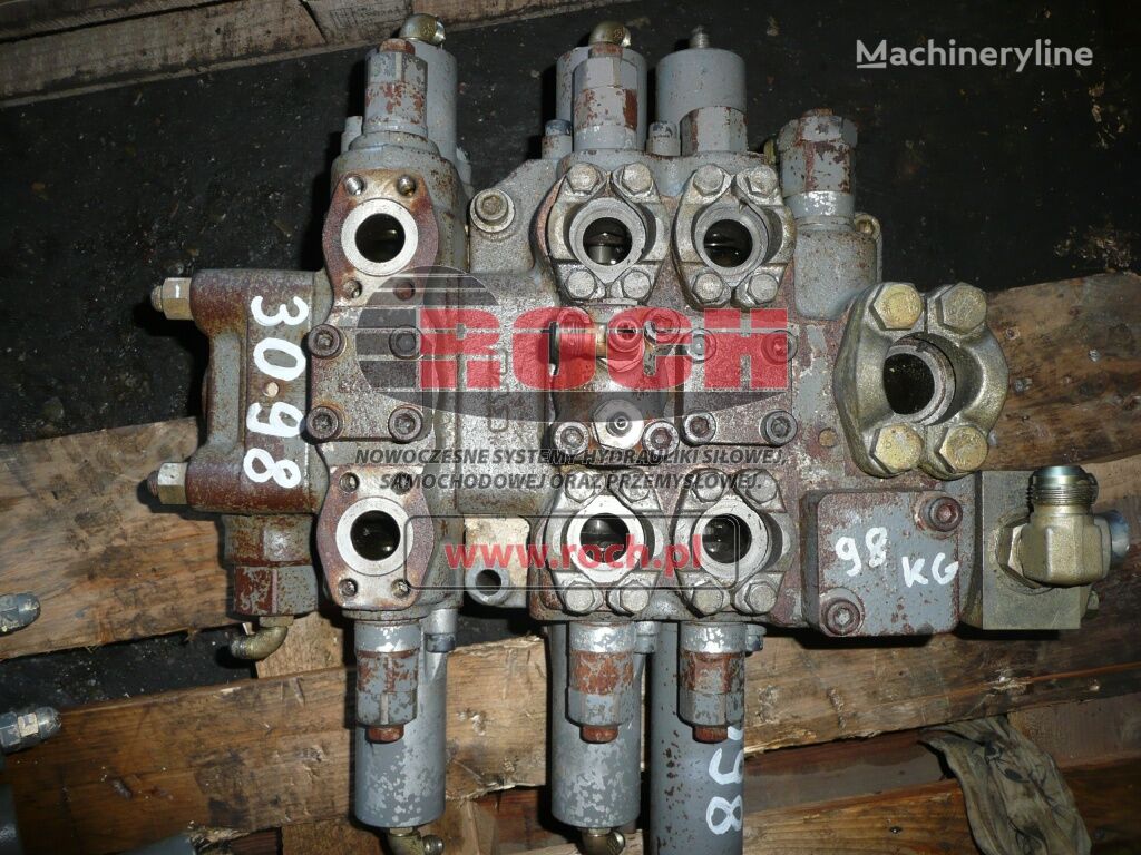 KAYABA C0230-5520 07-06 003 263H7-32011 C0221-55004 P3 - 3 SEKCY hidraulični razvodnik za Hitachi ZW310  bagera