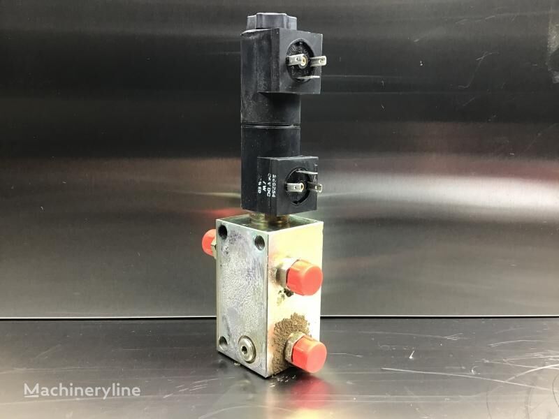 توزیع کننده هیدرولیکی Liebherr Directional Control Valve 5009032 برای بیل مکانیکی Liebherr A310/A312 Li /A314 Li/A316/A316 Li