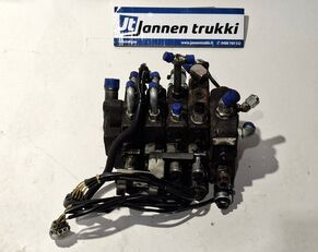 гидрораспределитель Nishina 67730-36631-71-A Valve для дизельного погрузчика Toyota 52-8FDJF35