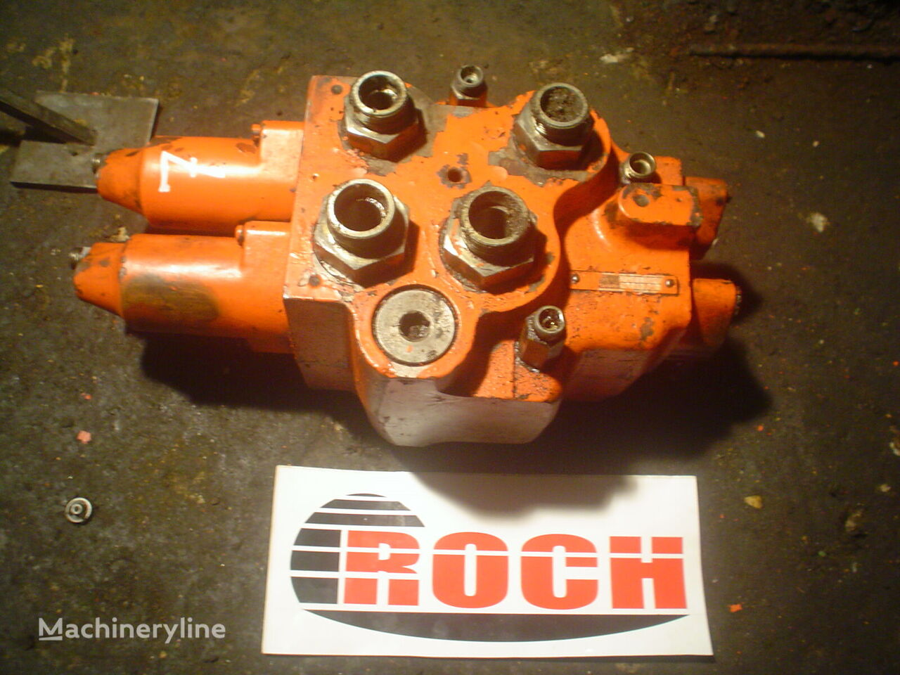 O&K Rozdzielacz 2sek 1199779 hydraulic distributor for excavator