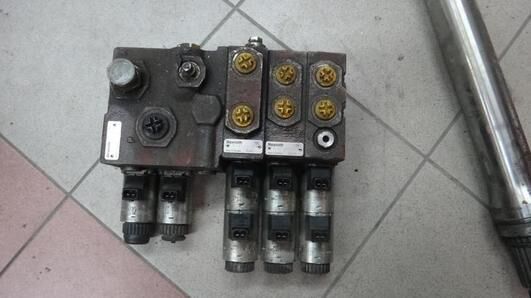 Rexroth 0521612602 hydraulic distributor for excavator