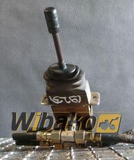 distributor hidraulik Rexroth 2TH6U22-10/05M untuk excavator Komatsu PC240-5