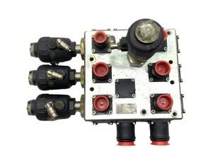 Supapă lichid de răcire încălzitor de apă hydraulic distributor for Volvo truck