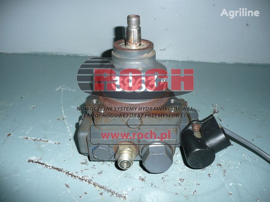 Moteur hydraulique pour bulldozer Komatsu D51 PX22 - Machineryline