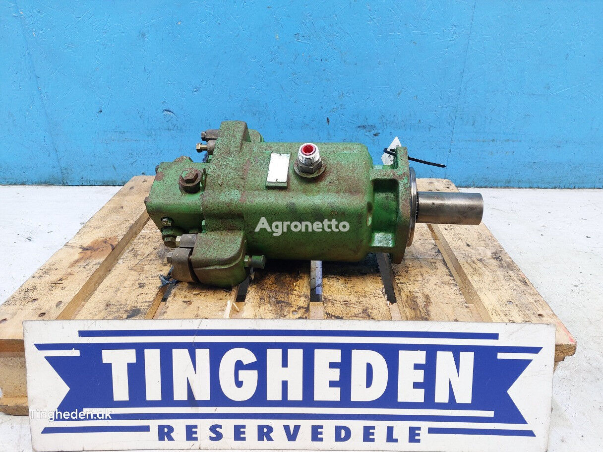 moteur hydraulique pour moissonneuse-batteuse John Deere T660I