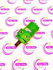 John Deere AH141859 hydraulic motor for John Deere 900 grain header