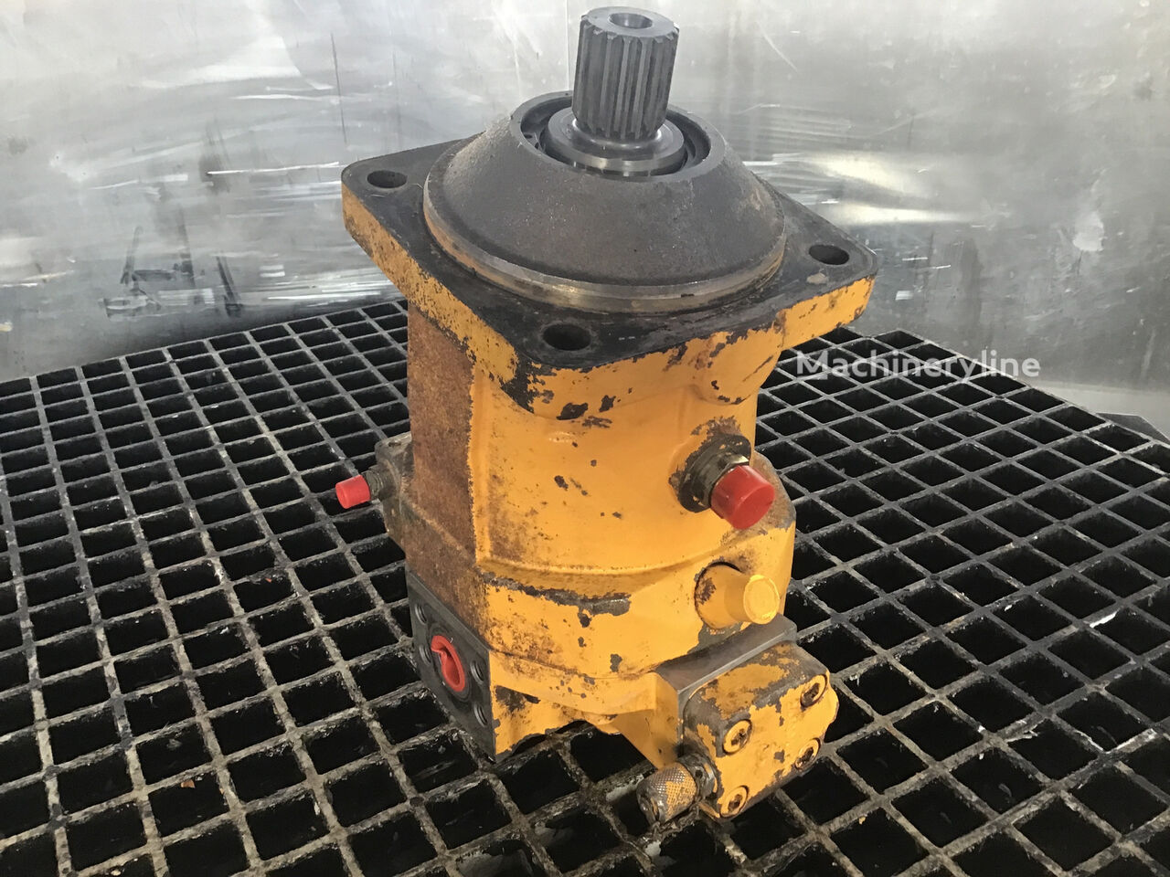 Liebherr hydraulic motor for construction equipment