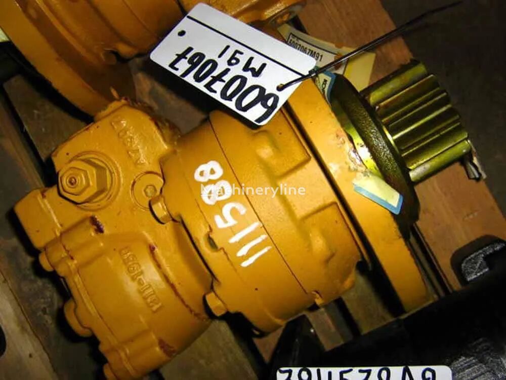 Motor hidraulic pentru excavator PW15V00001F1 hidraulikus motor Kobelco építőipari gép-hoz