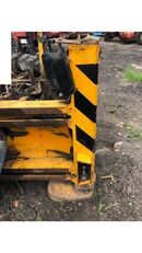 izlice paredzēts JCB 4cx ekskavatora-iekrāvēja