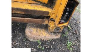 výložník na rýpadla-nakladača JCB 3cx