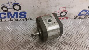 pompe hydraulique JSB Hydraulic Pump V9a1-05l, V9a1-05l-10-m-07-n-004, 01941259 pour tracteur à roues