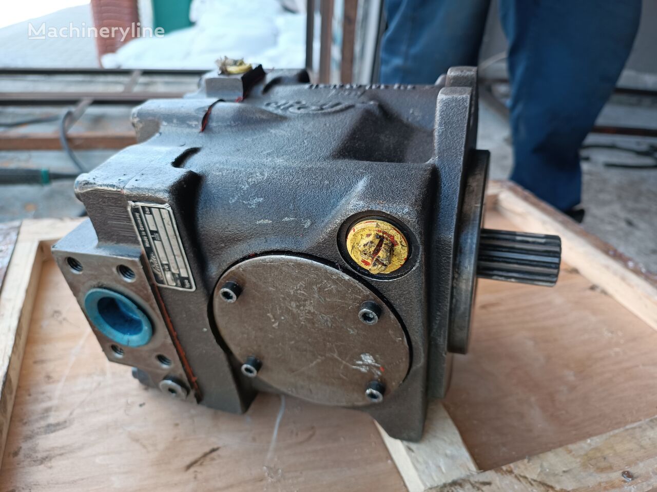 Linde MPR 63-01 L hydraulic pump for excavator