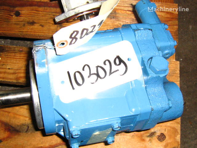 New Holland 8025296 8025296 hydraulpump till New Holland entreprenadmaskiner